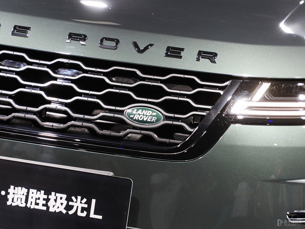 納爾維克黑+貝爾維雅綠攬勝極光車頭外觀圖片