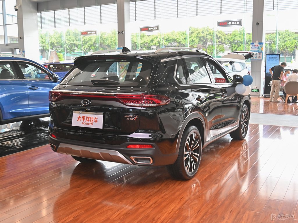 典雅黑傳祺GS5整車(chē)外觀外觀圖片