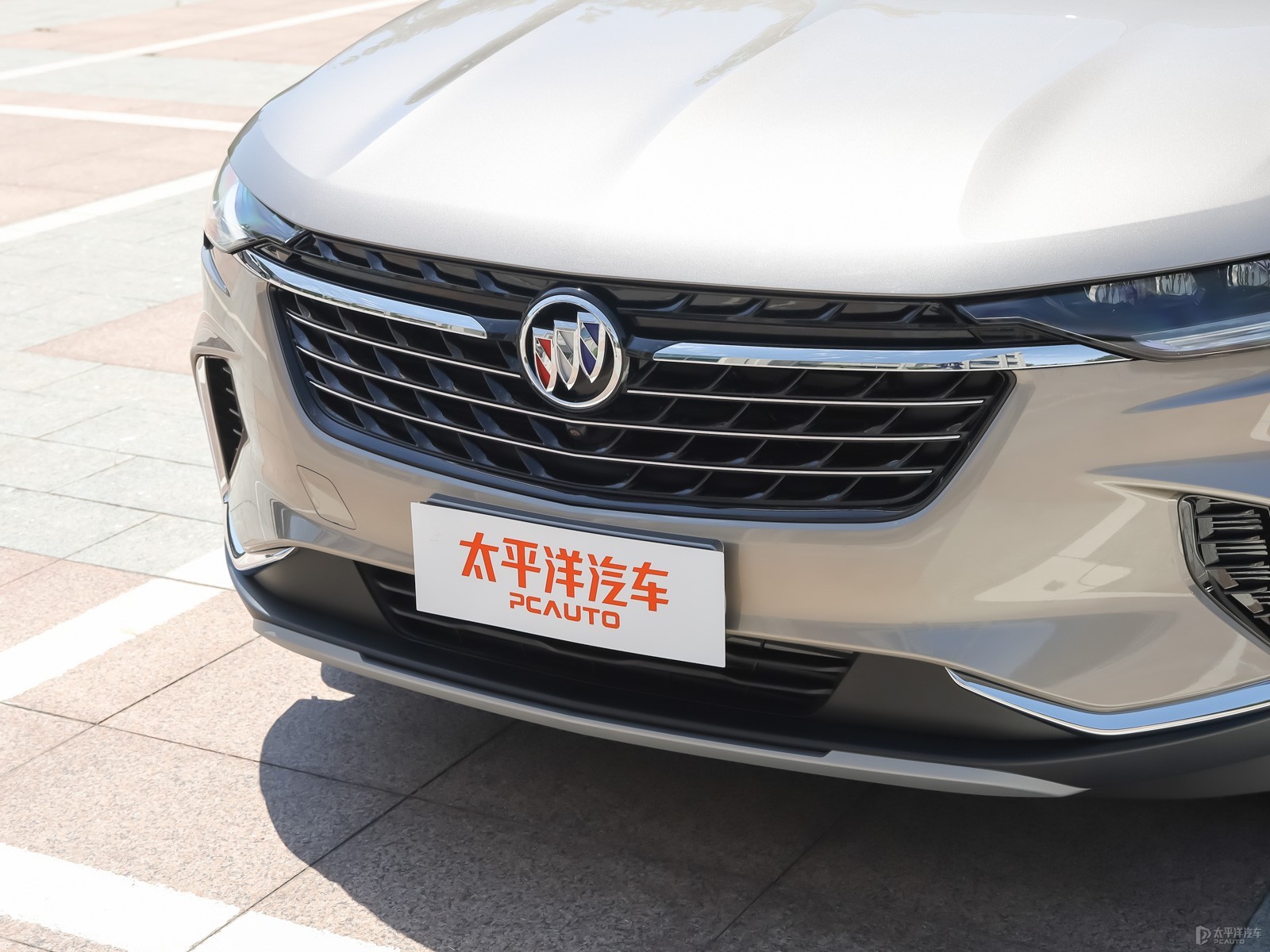 昂科威外觀高清大圖
