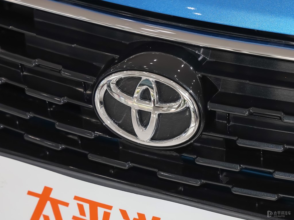 極光藍(lán)YARiS L 致炫X車頭外觀圖片