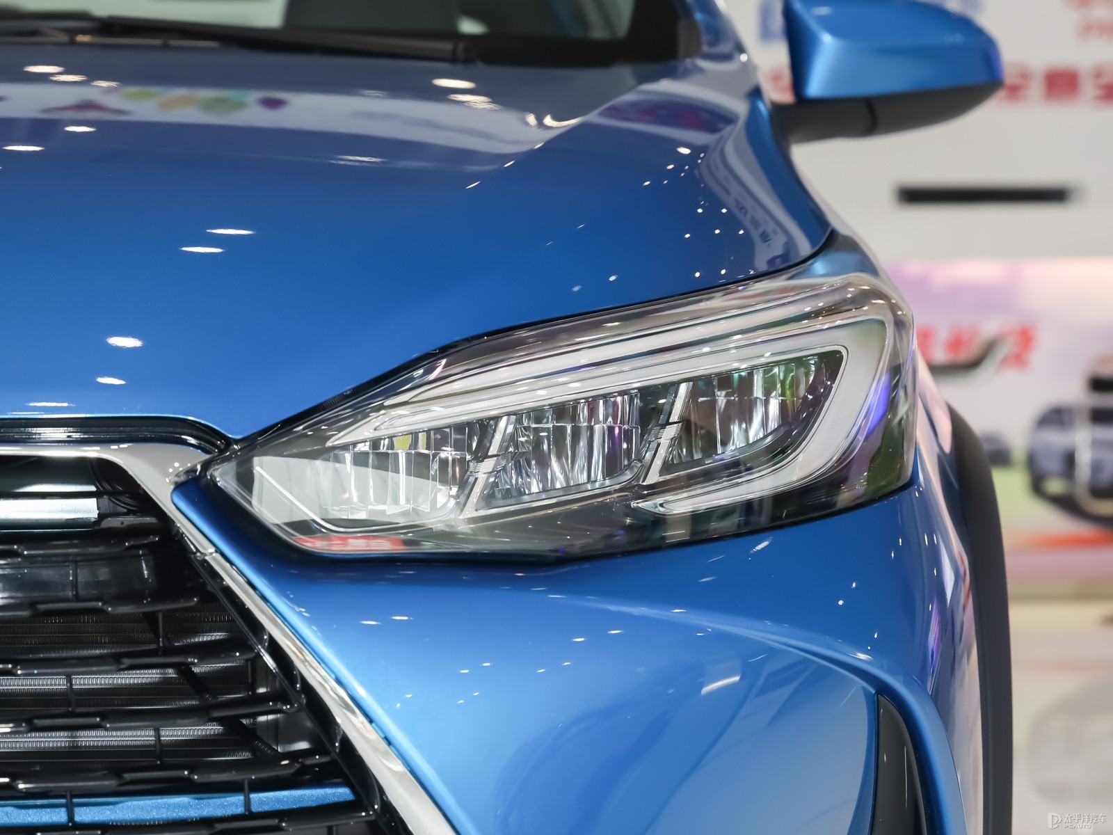 YARiS L 致炫X外觀高清大圖