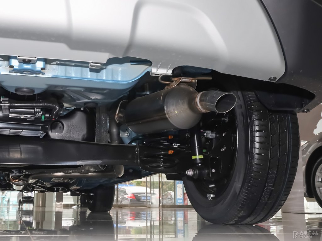 極光藍YARiS L 致炫X底盤其它細節(jié)圖片