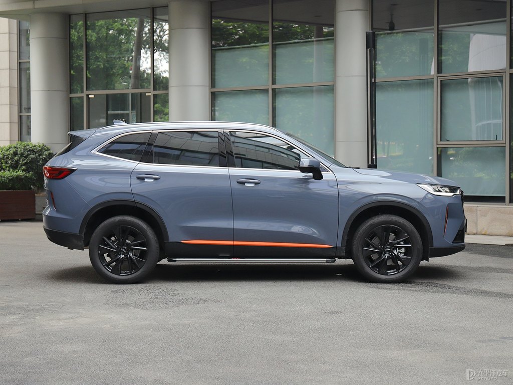 高階灰哈弗H6整車外觀外觀圖片