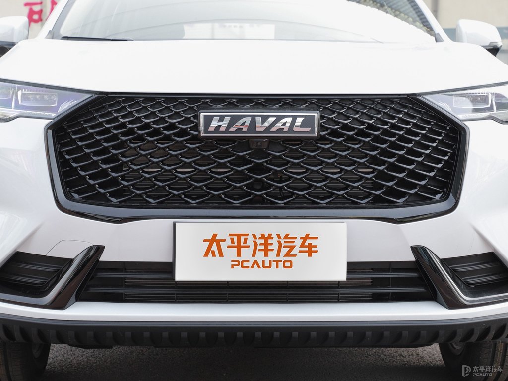 玉釉白哈弗H6車頭外觀圖片