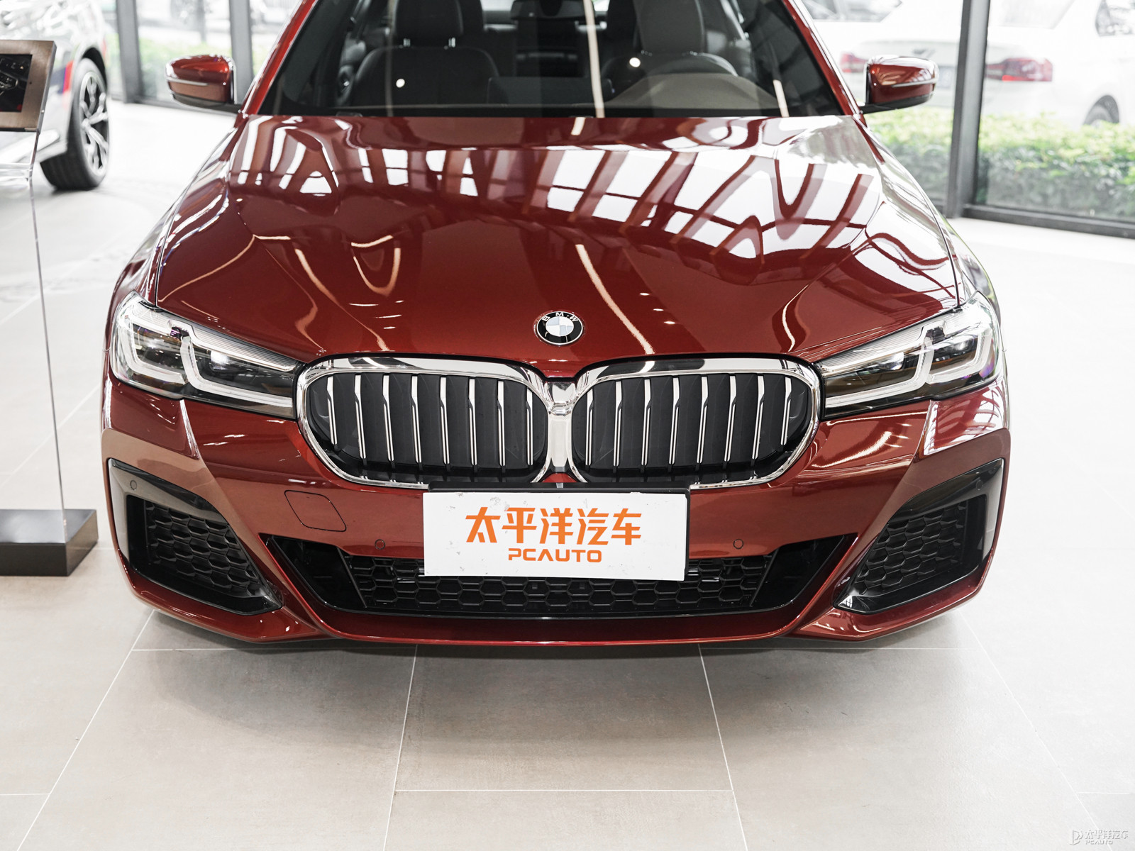 寶馬5系外觀高清大圖
