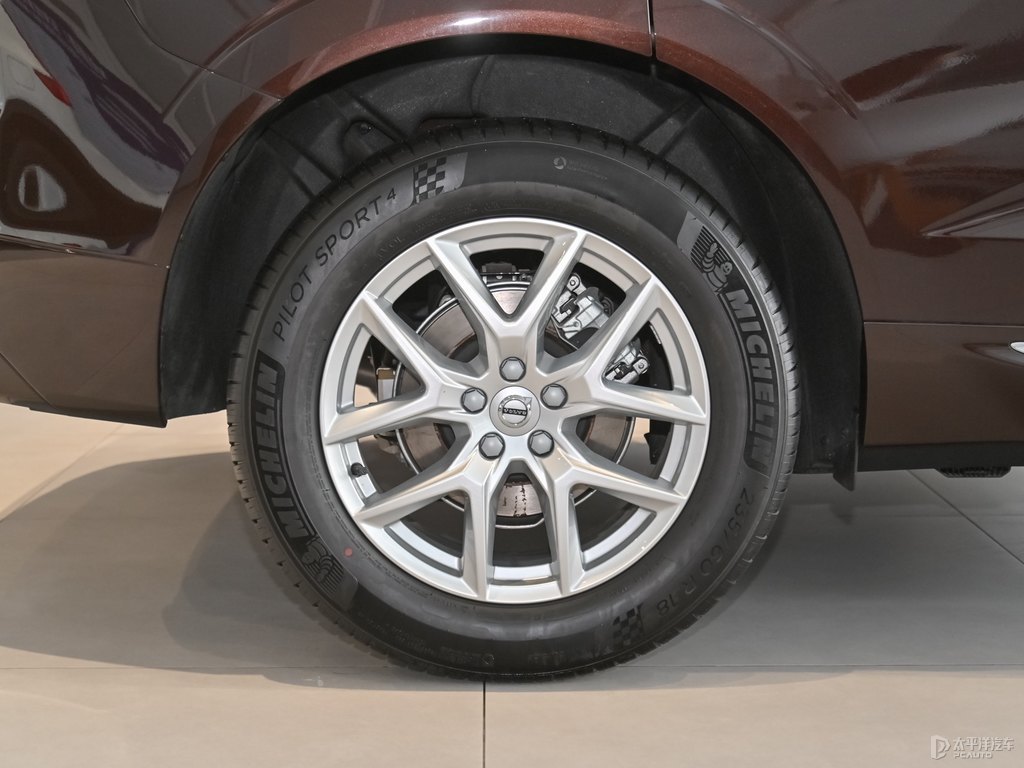楓木棕沃爾沃XC60車身外觀圖片