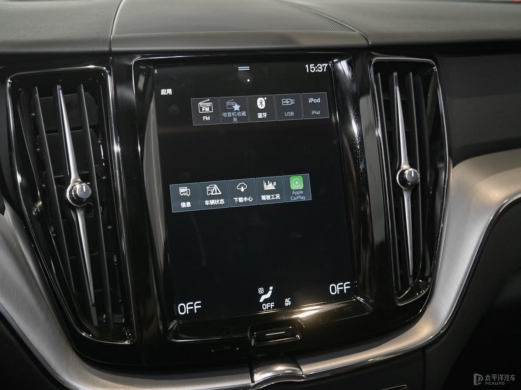 楓木棕沃爾沃XC60中控內(nèi)飾圖片