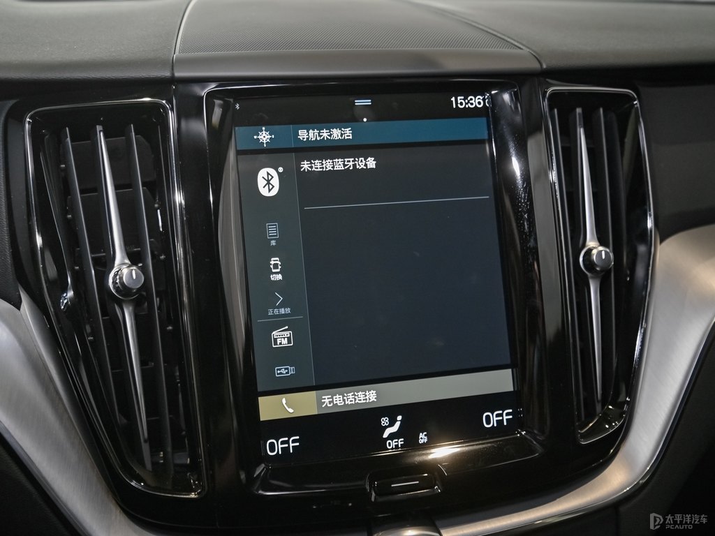 楓木棕沃爾沃XC60中控內(nèi)飾圖片