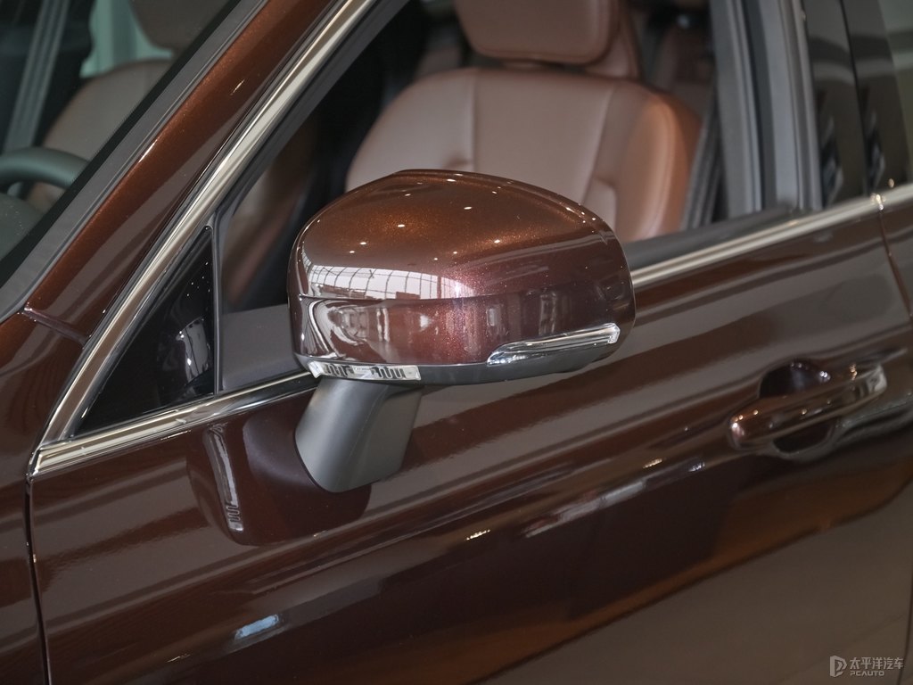 楓木棕沃爾沃XC60車身外觀圖片