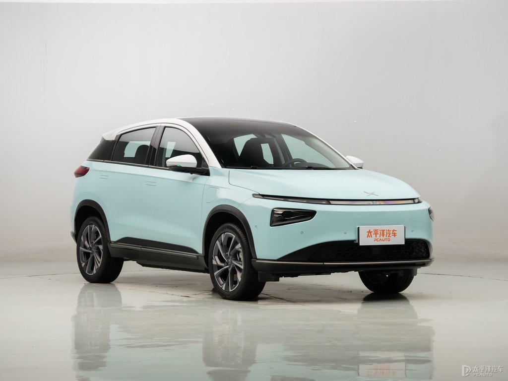 瑩白+天青綠小鵬G3整車外觀外觀圖片