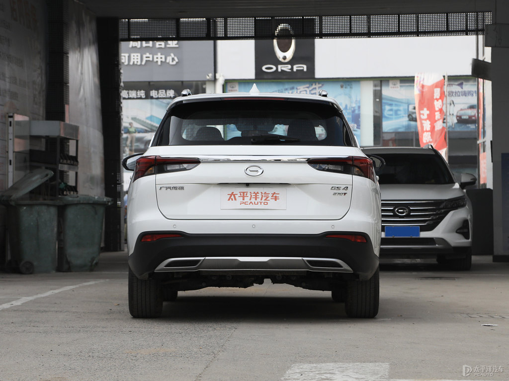 象牙白傳祺GS4整車外觀外觀圖片