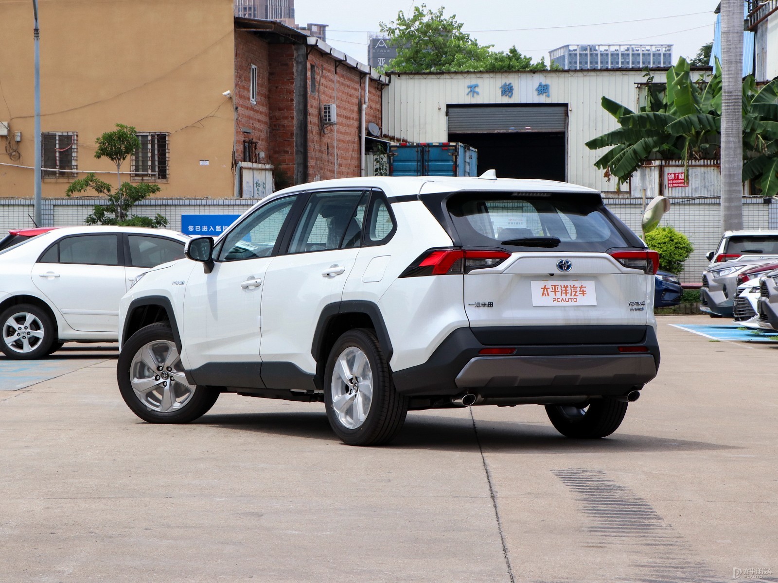 RAV4榮放外觀高清大圖