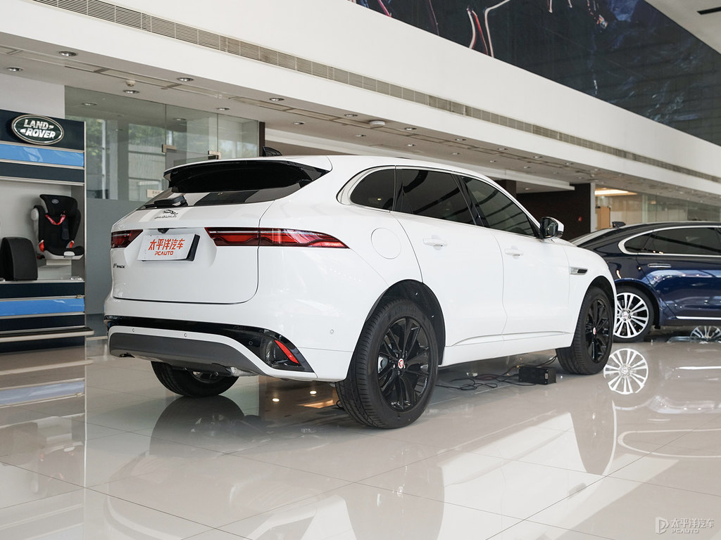ѩɽ׽ݱF-PACE܇^^DƬ