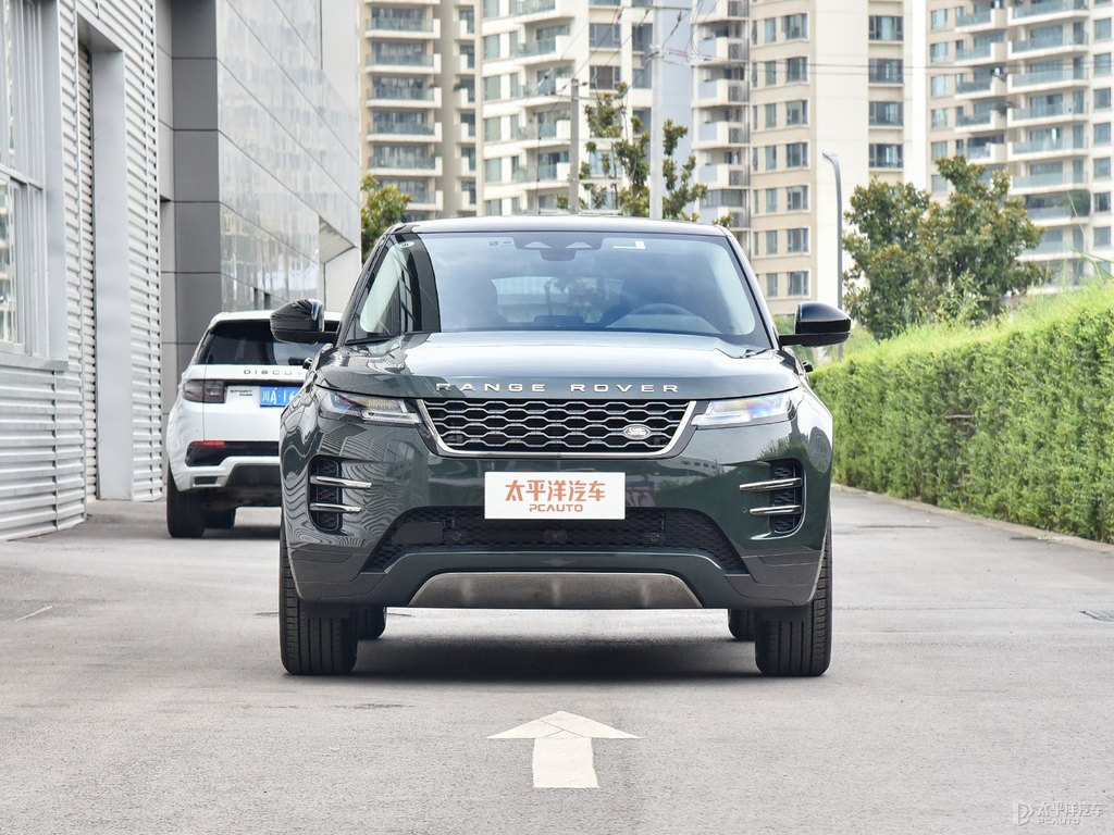 納爾維克黑+貝爾維雅綠攬勝極光整車外觀外觀圖片