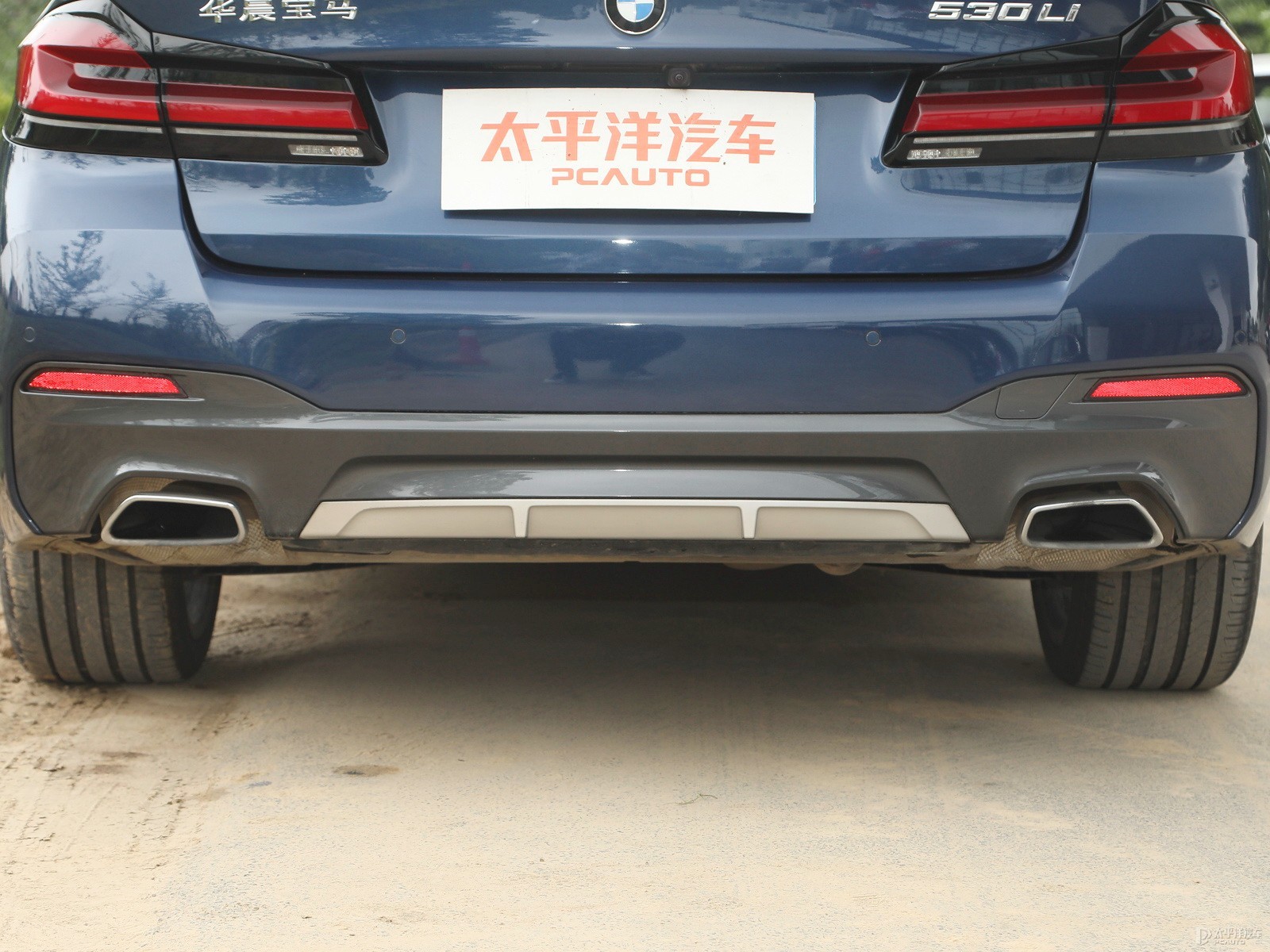 寶馬5系外觀高清大圖