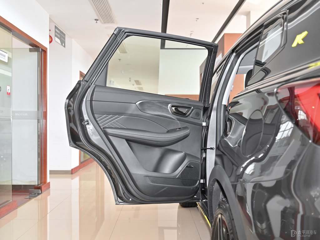寰宇灰榮威RX5車廂內(nèi)飾圖片