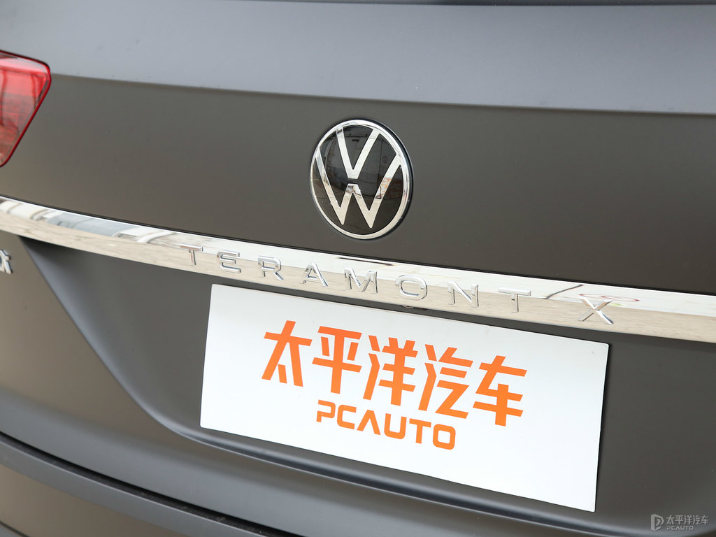 月石灰途昂X車尾外觀圖片