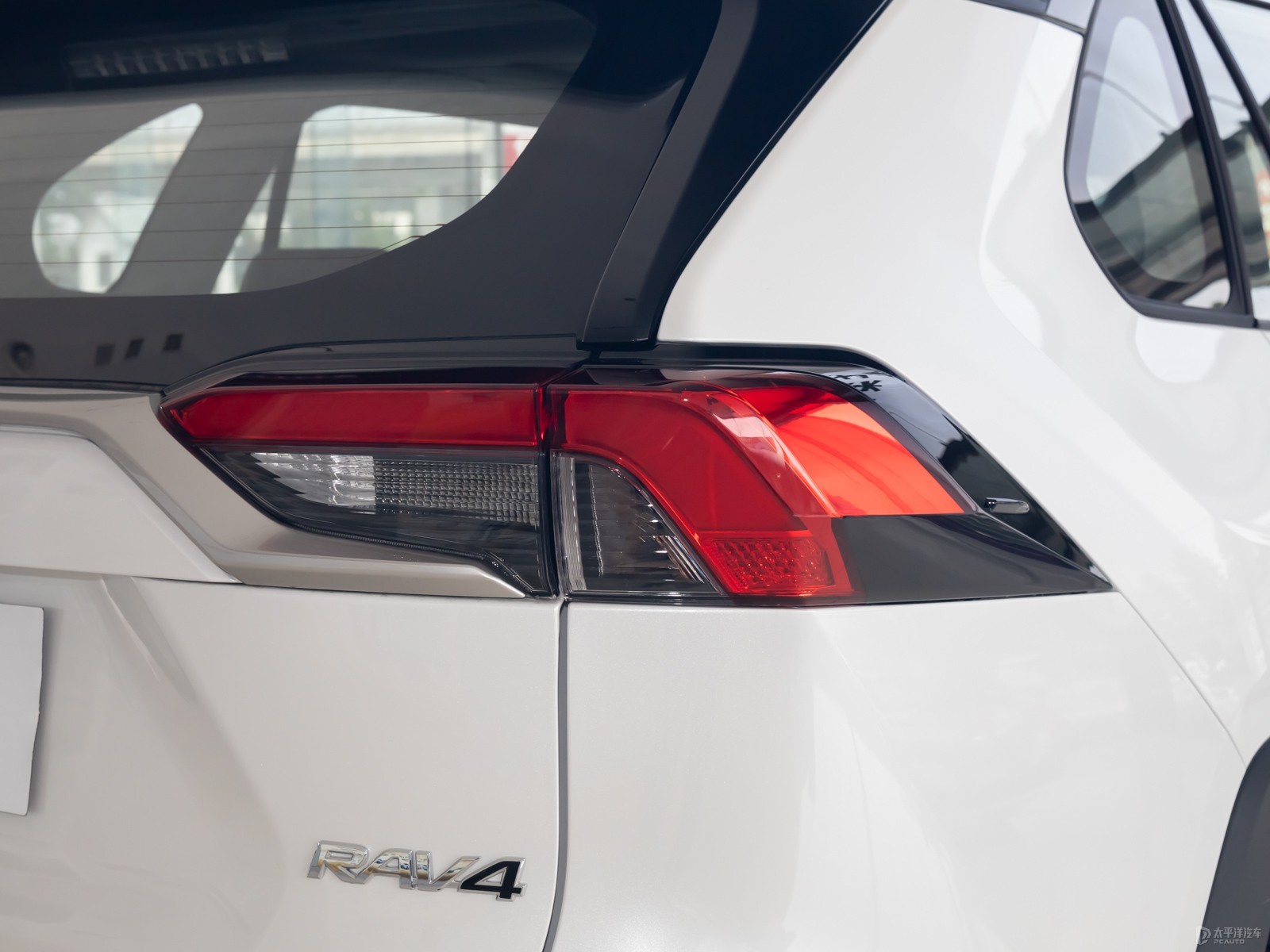 RAV4榮放外觀高清大圖