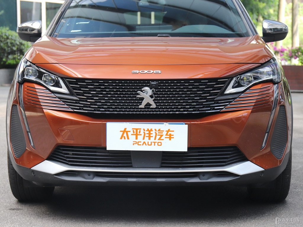 金沙銅標致5008車頭外觀圖片