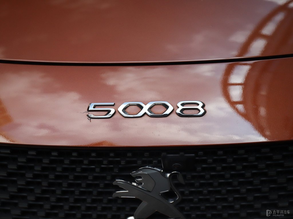 金沙銅標致5008車頭外觀圖片