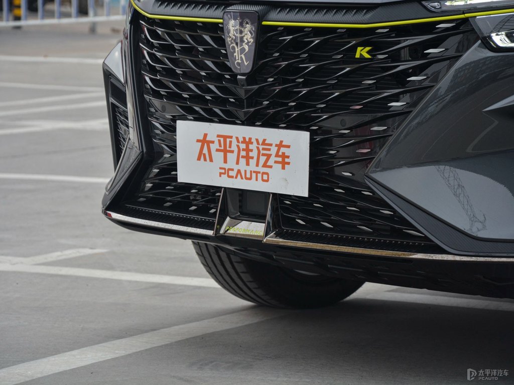 寰宇灰榮威RX5車頭外觀圖片