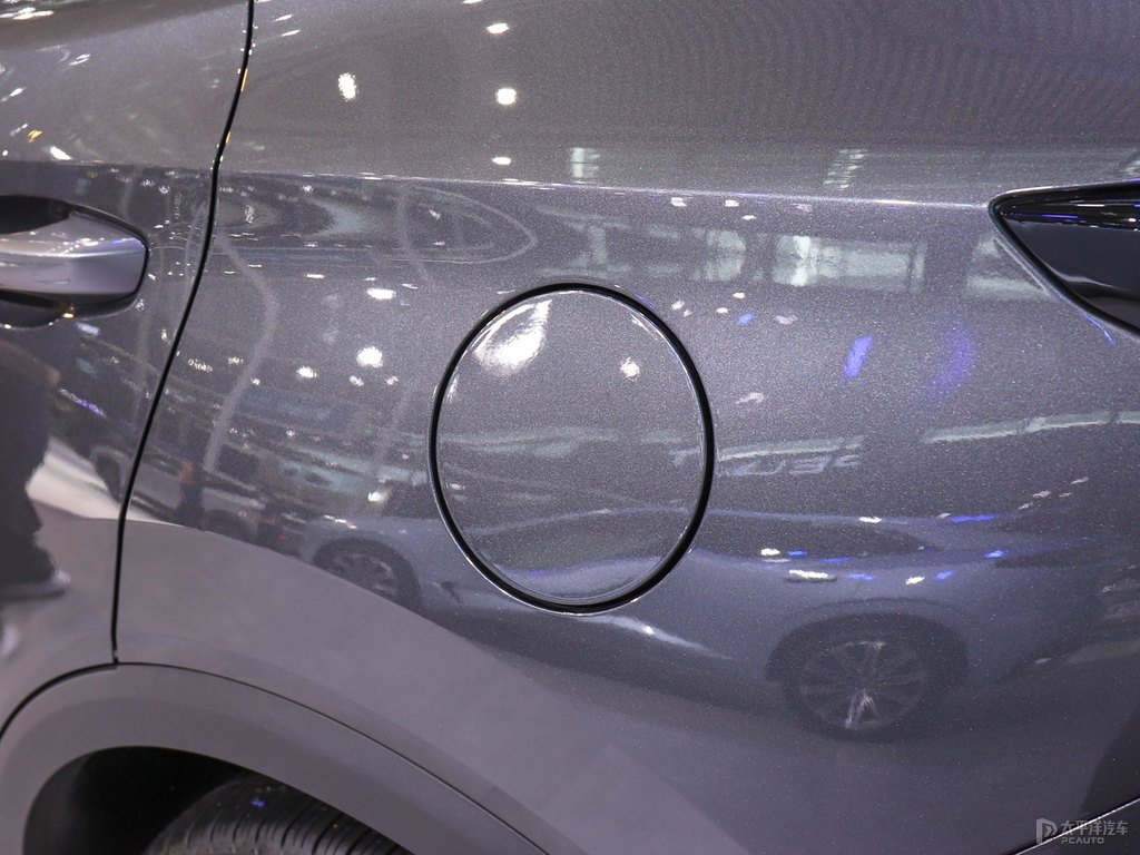 炫影灰長安CS55PLUS車身外觀圖片