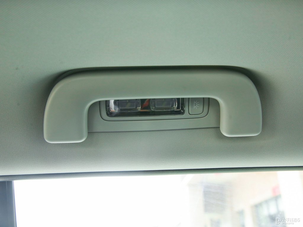貝尼塔灰傳祺GS4車廂內(nèi)飾圖片