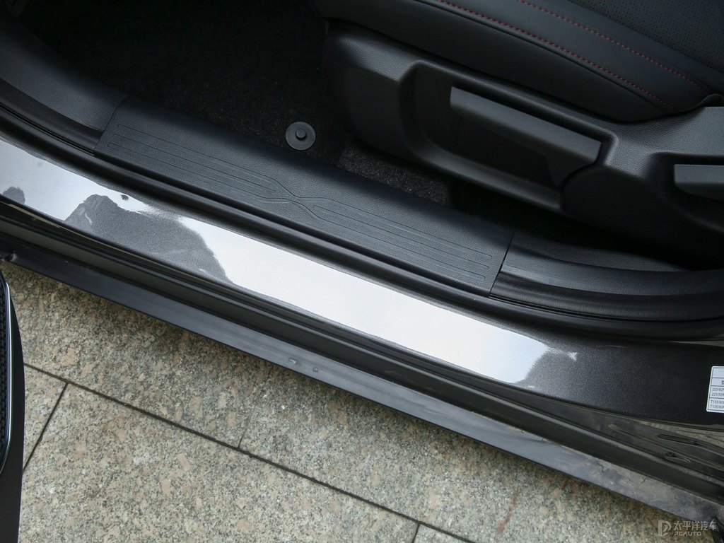 貝尼塔灰傳祺GS4車廂內(nèi)飾圖片