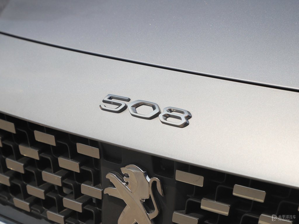 銀翼灰標(biāo)致508車頭外觀圖片
