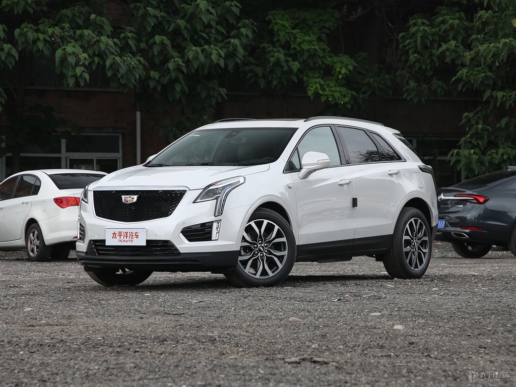 鉆白凱迪拉克XT5整車(chē)外觀外觀圖片