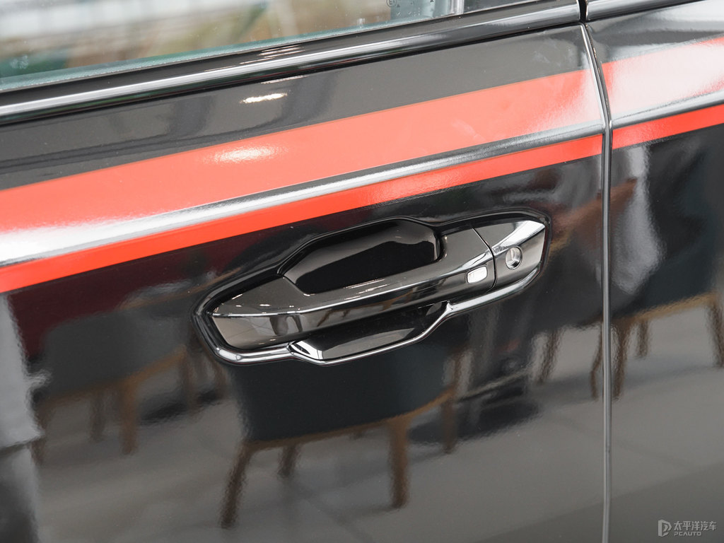 ʯͨMAXUS D90 Pro܇^DƬ