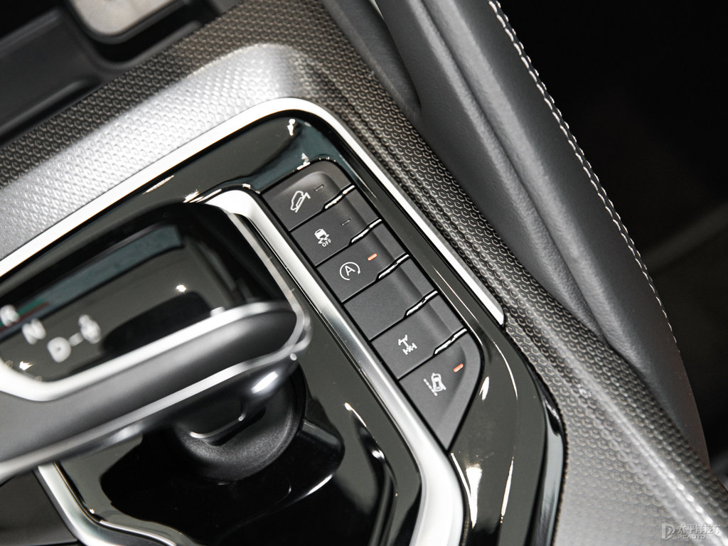 ʯͨMAXUS D90 Proп؃(ni)DƬ