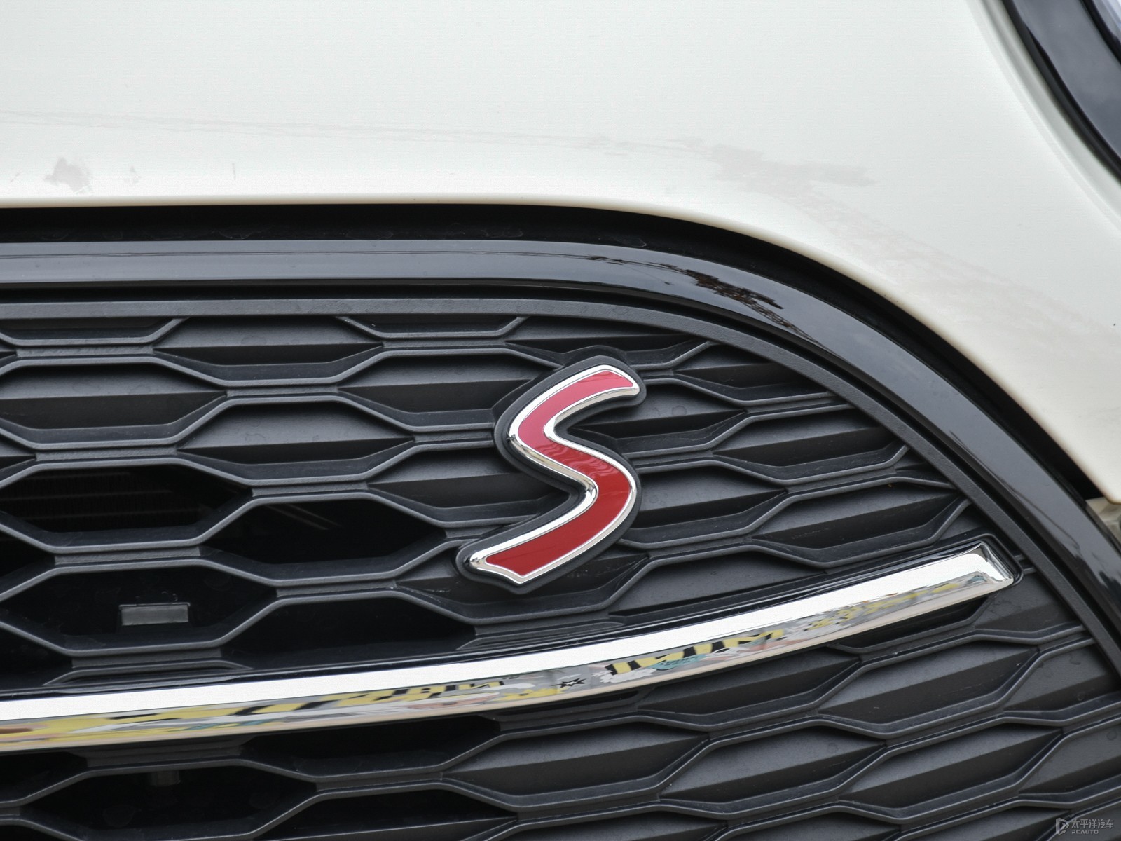 MINI CLUBMAN外觀高清大圖