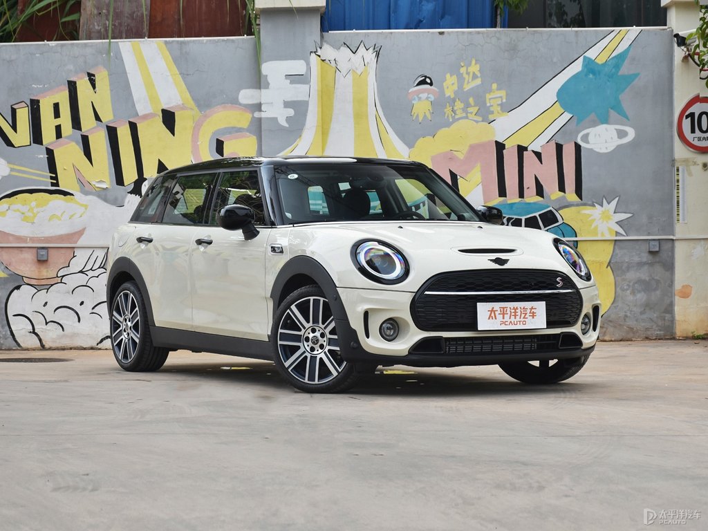 黑色/胡椒白MINI CLUBMAN整車外觀外觀圖片