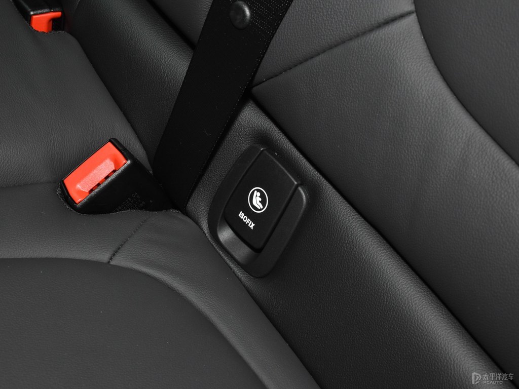 黑色/胡椒白MINI CLUBMAN座椅內(nèi)飾圖片
