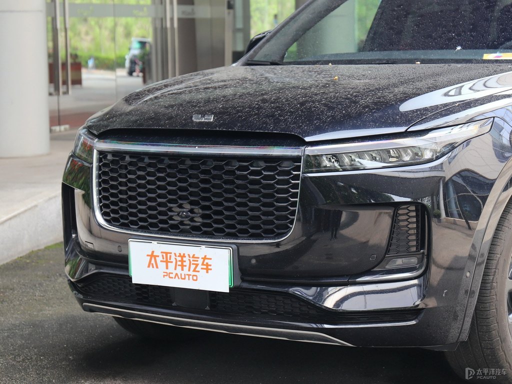 黑色理想ONE車頭外觀圖片
