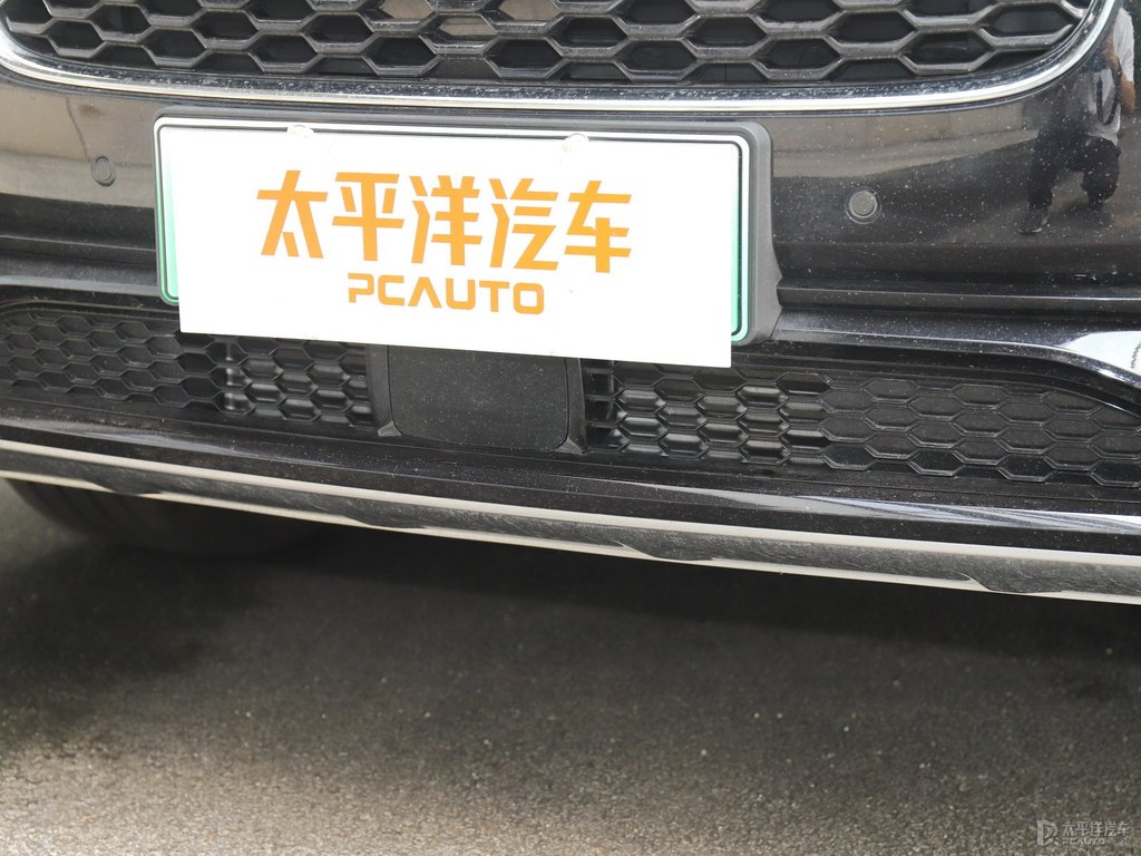 黑色理想ONE車頭外觀圖片