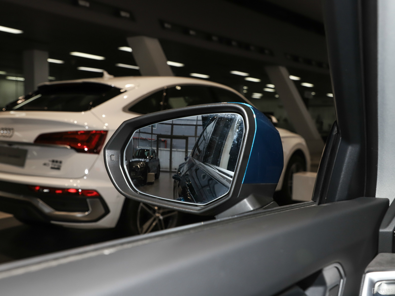 奧迪Q3 Sportback外觀高清大圖