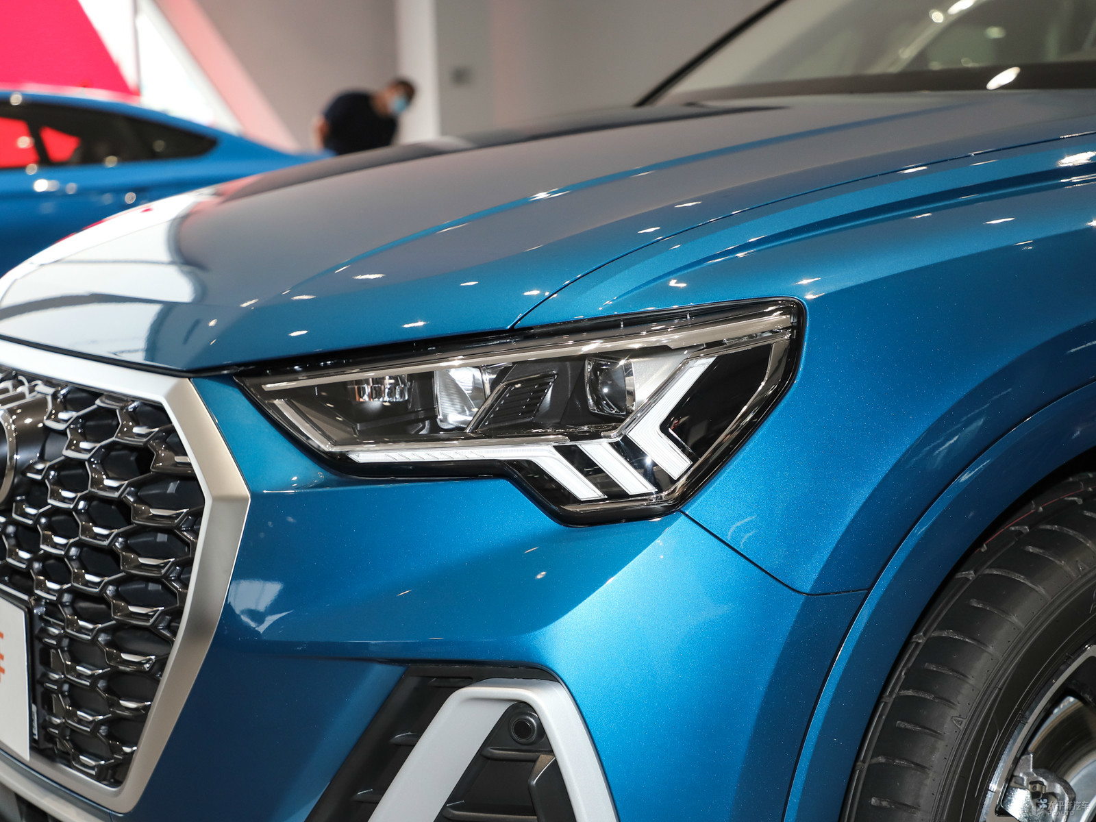 奧迪Q3 Sportback外觀高清大圖