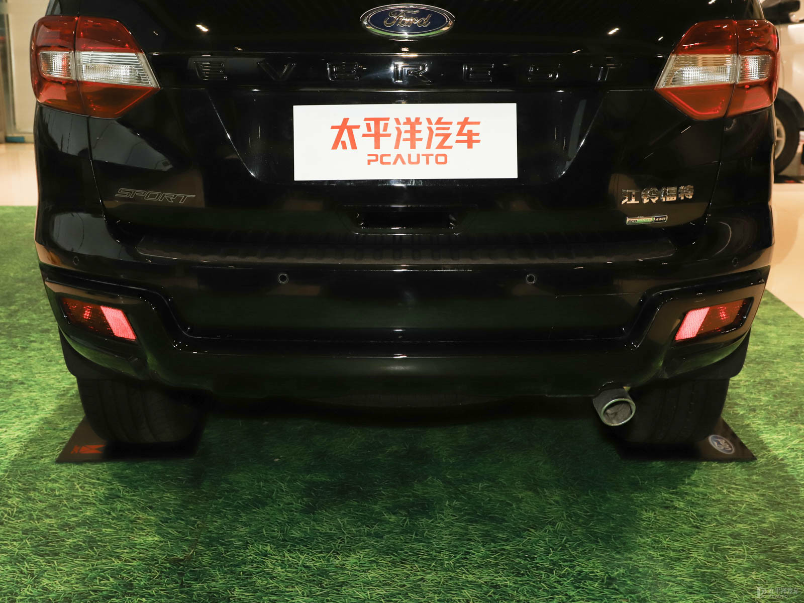 撼路者外觀高清大圖