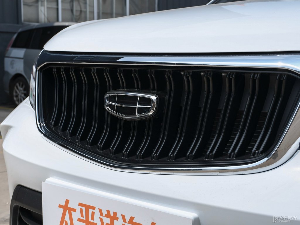 冰晶白遠(yuǎn)景X3車頭外觀圖片