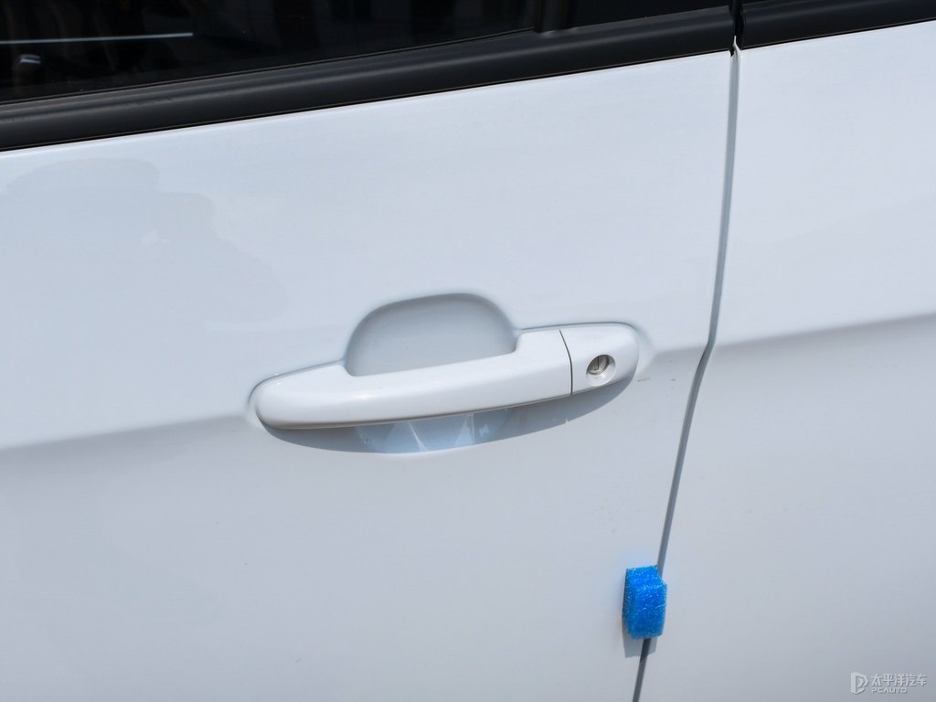 冰晶白遠景X3車身外觀圖片