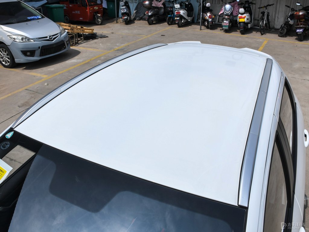 冰晶白遠(yuǎn)景X3車身外觀圖片