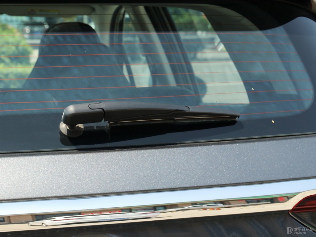 貝尼塔灰傳祺GS4車尾外觀圖片