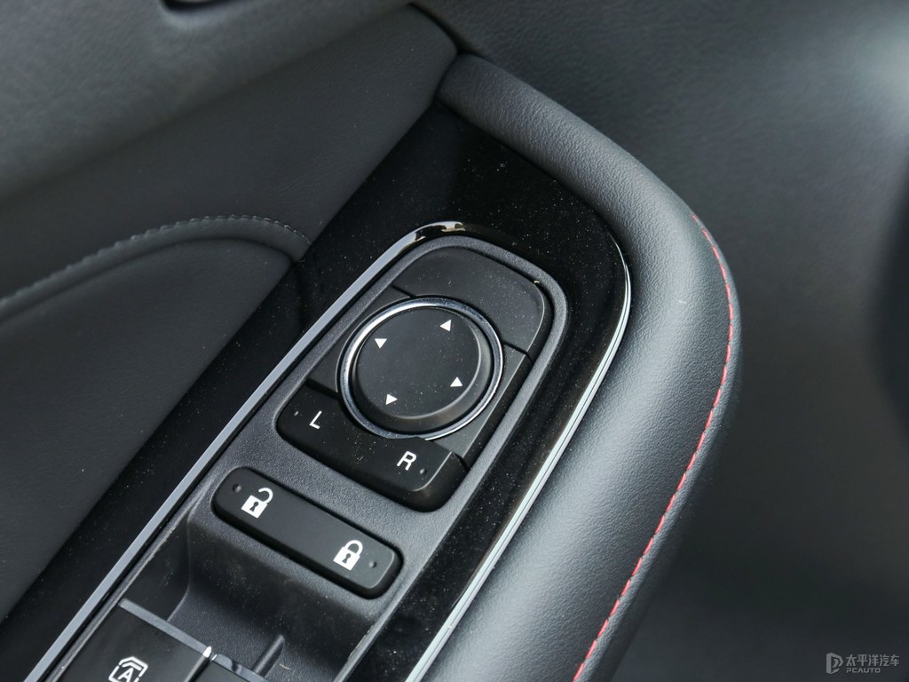 貝尼塔灰傳祺GS4車廂內(nèi)飾圖片