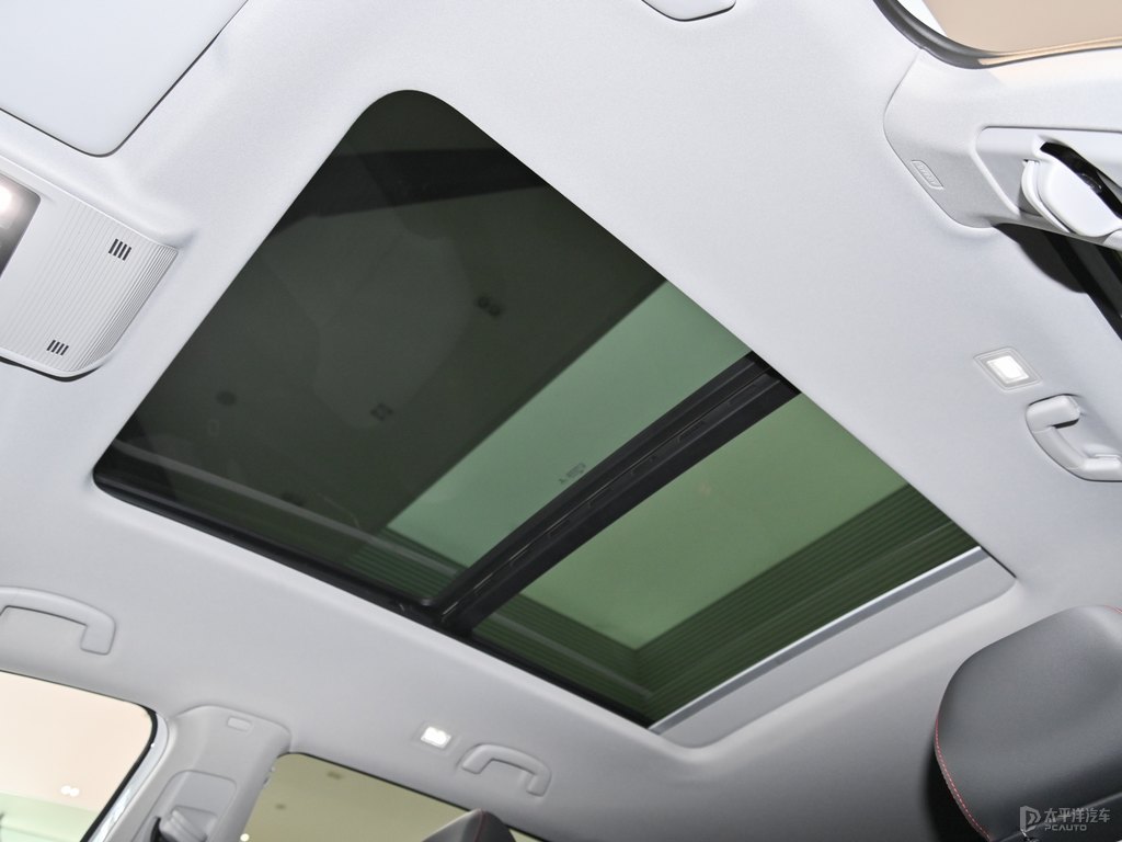 冰川白途昂X車廂內(nèi)飾圖片