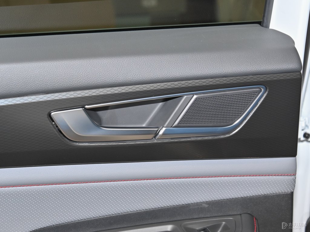 冰川白途昂X車廂內(nèi)飾圖片