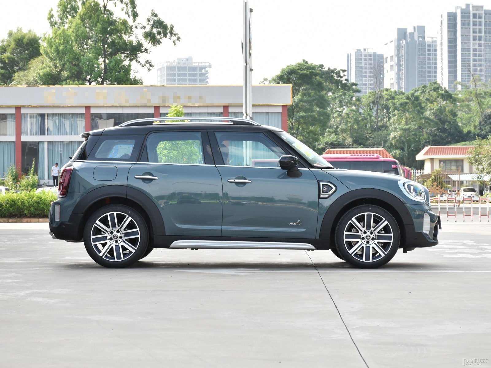 MINI COUNTRYMAN外觀高清大圖