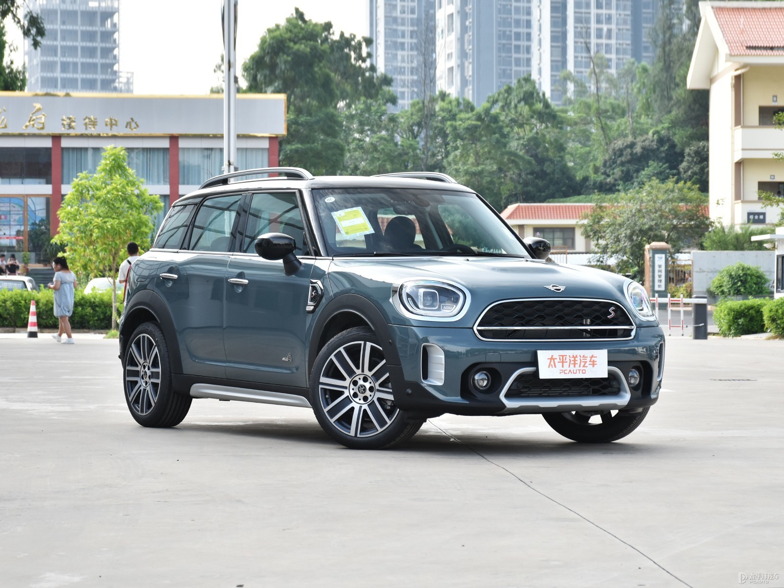 MINI COUNTRYMAN外觀高清大圖