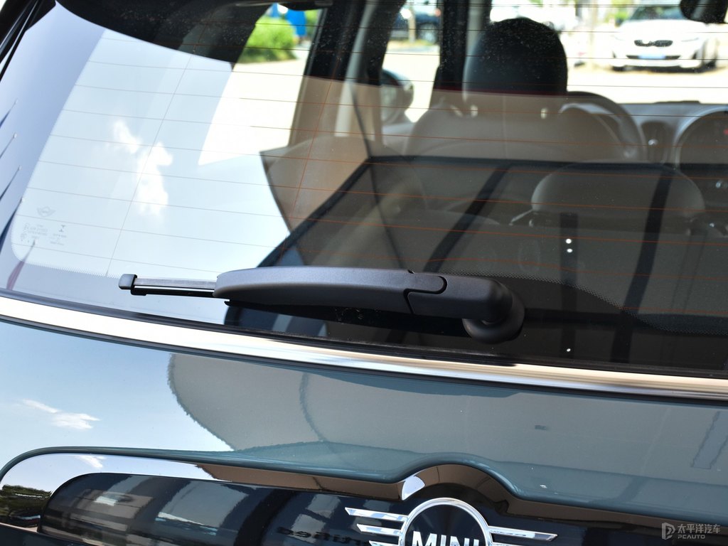 ȼMINI COUNTRYMAN܇(ch)β^DƬ